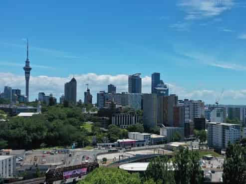 25-33 The Strand, Parnell