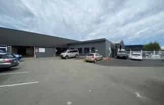 Central location - Sydenham industrial