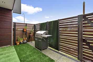 H104/326 Evans Bay Parade, Hataitai