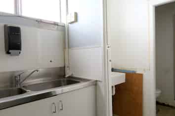 BEAUTIFUL 50M² OFFICE/RETAIL