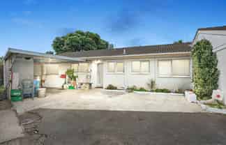 1/6 Frobisher Way, Clendon Park