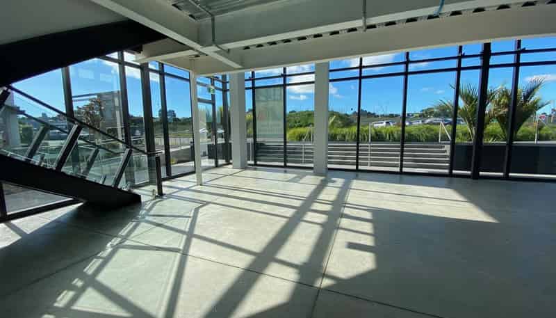 Retail 2, 3 Kaipiho Lane, Albany