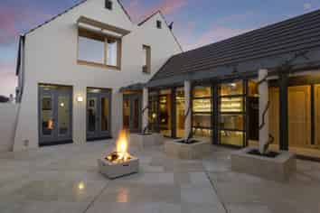 13 Wilson Avenue, Saint Clair