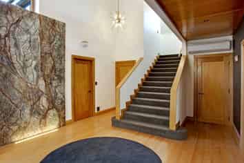 13 Wilson Avenue, Saint Clair