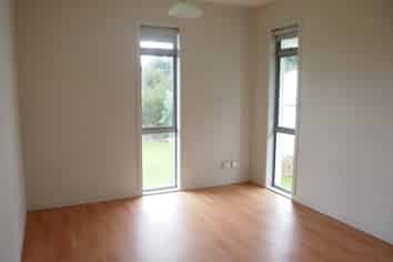 E/28 Oruarangi Road, Mangere