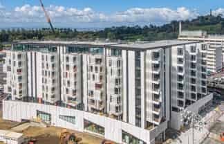 A2 4A/223 Greenlane West, Epsom