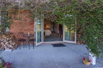 Bargain Freehold Lifestyle in Fox Glacier