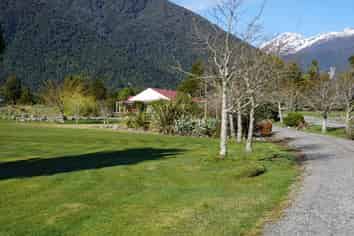 Bargain Freehold Lifestyle in Fox Glacier