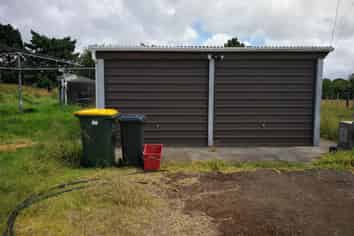 98 McRobbie Road, Kingseat