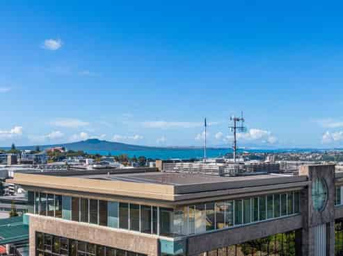 601 Ramada Residences, Newmarket