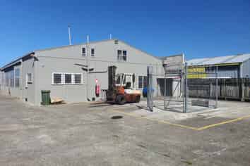 Tidy Warehouse, Offices and Yard