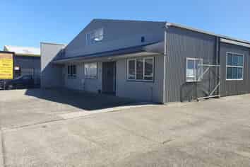 Tidy Warehouse, Offices and Yard