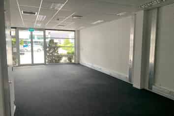 Tidy Warehouse/Office Unit