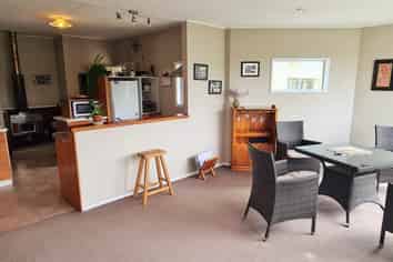 41 Otaria Road, Clinton and Surrounds