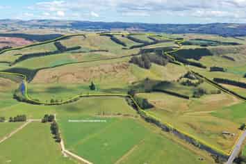 41 Otaria Road, Clinton and Surrounds