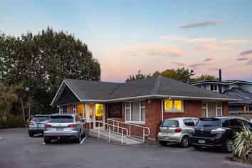 Owner Operators Dream | Commercial Office Use