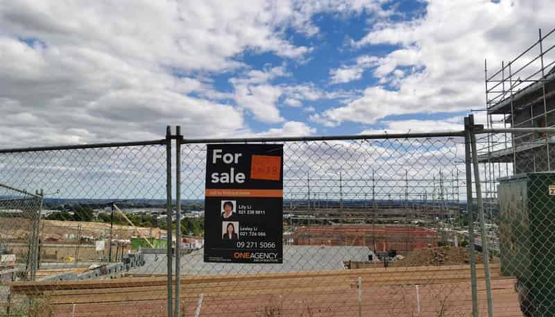 1 Putiputi Way, Papakura