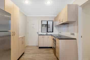 B504/176 Broadway, Newmarket