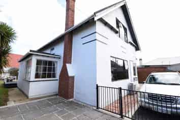 88 Grove Street, Saint Kilda