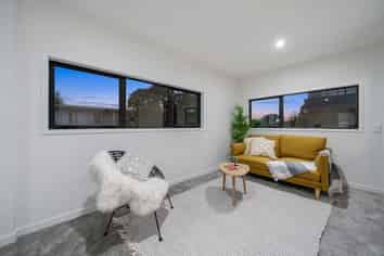 113/8 Gray Avenue, Mangere East