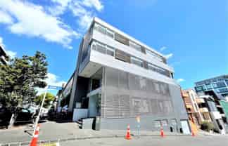 HIGH END SALE STREET CHARACTER