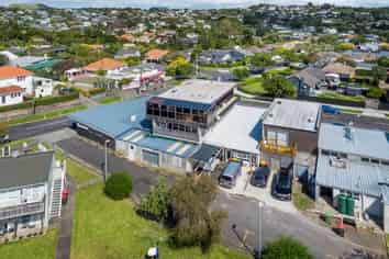 MOTIVATED VENDOR IS CLEAR - SELL IT!