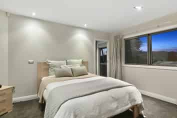 100 Hobson Road, Lucas Heights