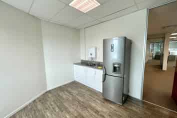 Quality modern office