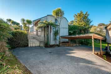 a/799 Beach Road, Browns Bay