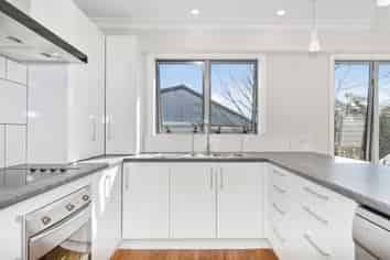 1219/1221 Cameron Road, Gate Pa