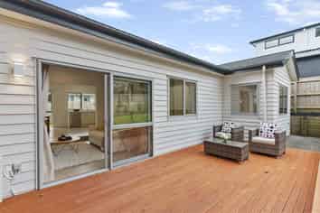 19a Wylie Avenue, Sunnynook