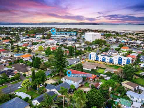 14 Yeovil Road, Te Atatu Peninsula