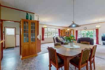 114 Hubbard Road, Paeroa