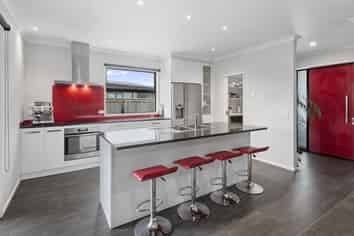 18 Mariners Haven, One Tree Point