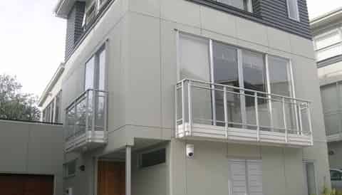 J/25 Garnet Road, Westmere