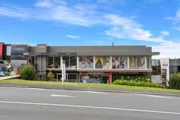 Multi tenanted investment on prime corner site