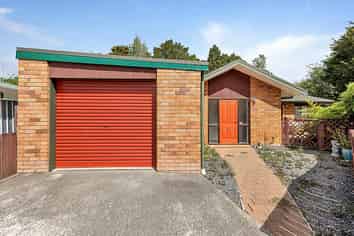 115 Paramount Parade, Tikipunga