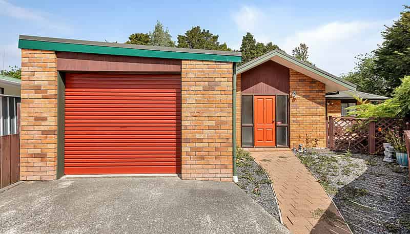 115 Paramount Parade, Tikipunga