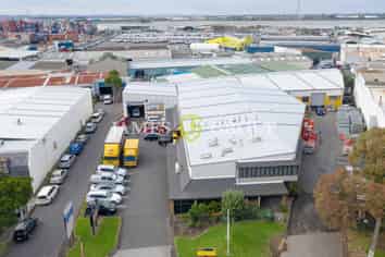 Refurbished Office in Onehunga - Available Now