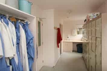 Medical Mile Office Corner For Lease