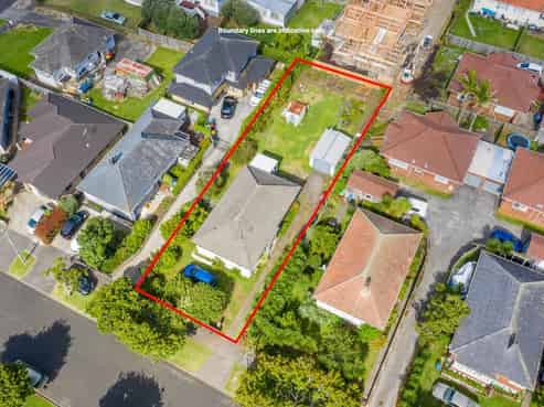 34 Holland Avenue, Point England