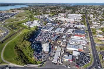 Rare light Industrial land in South Auckland