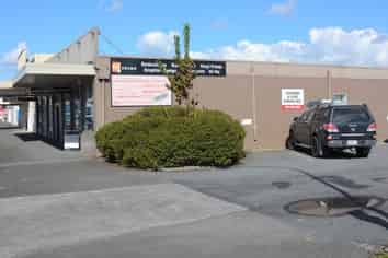 Vendor says, must sell!