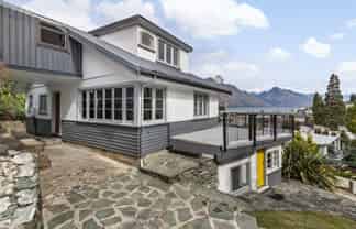 8 Turner Street, Queenstown Central