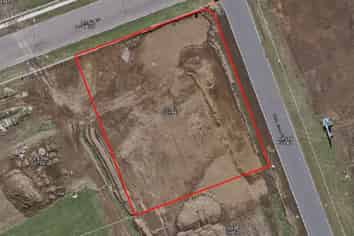 Superb Corner Section Development For Lease.