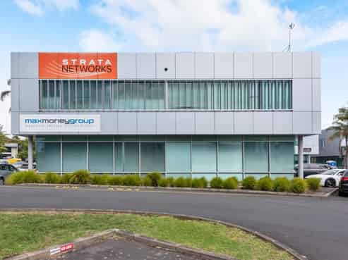 THE TOP OFFICE - FOR SALE