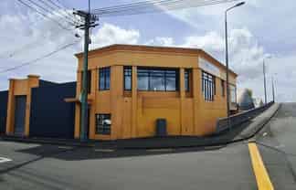 High Profile Corner - Sydenham