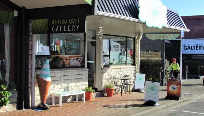 27 Tancred Street, Hokitika