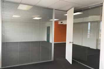 Smart Office on Professional Floor