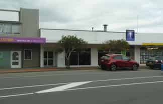 Exposure Plus With 6 Carparks